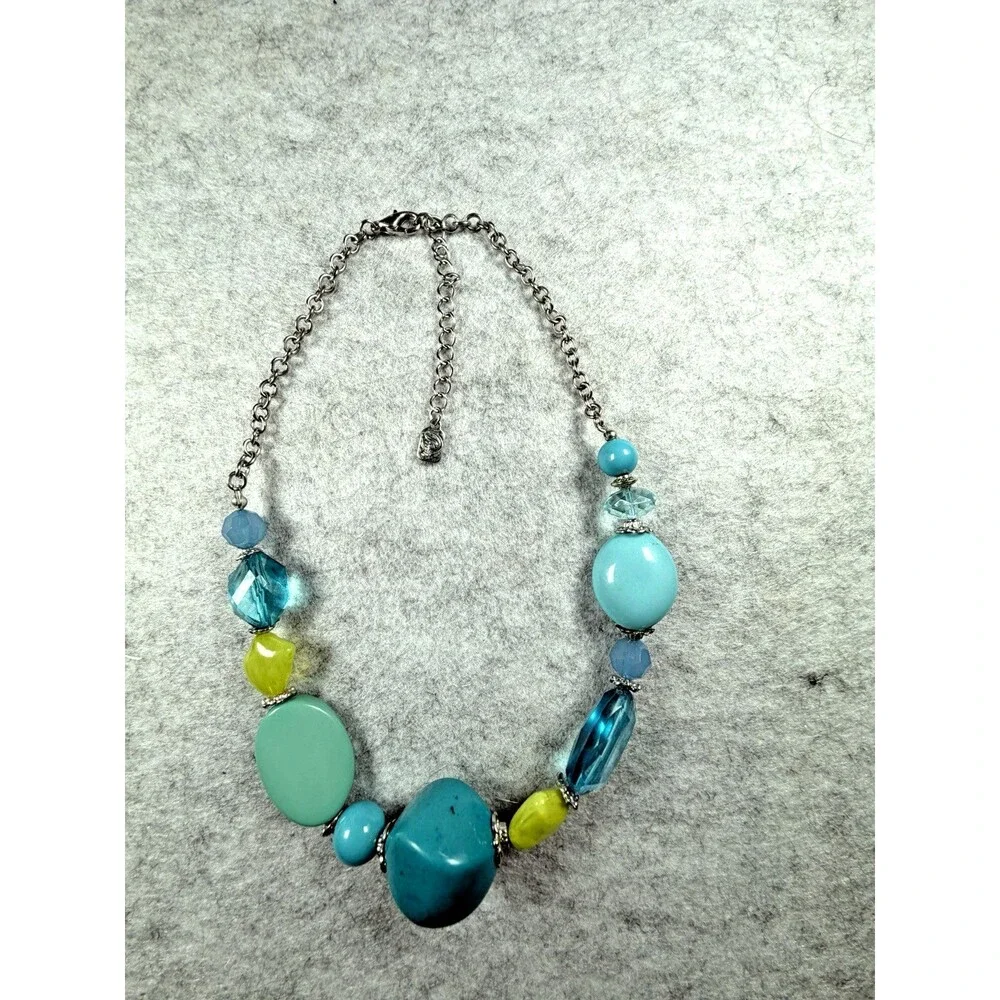Vintage Y2K Turquoise Blue Green Chunky Beaded Statement Necklace Boho